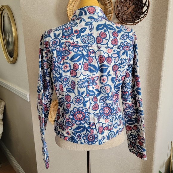 Boden Denim Lined Strawberry Print Jacket Sz 4 - Picture 5 of 7
